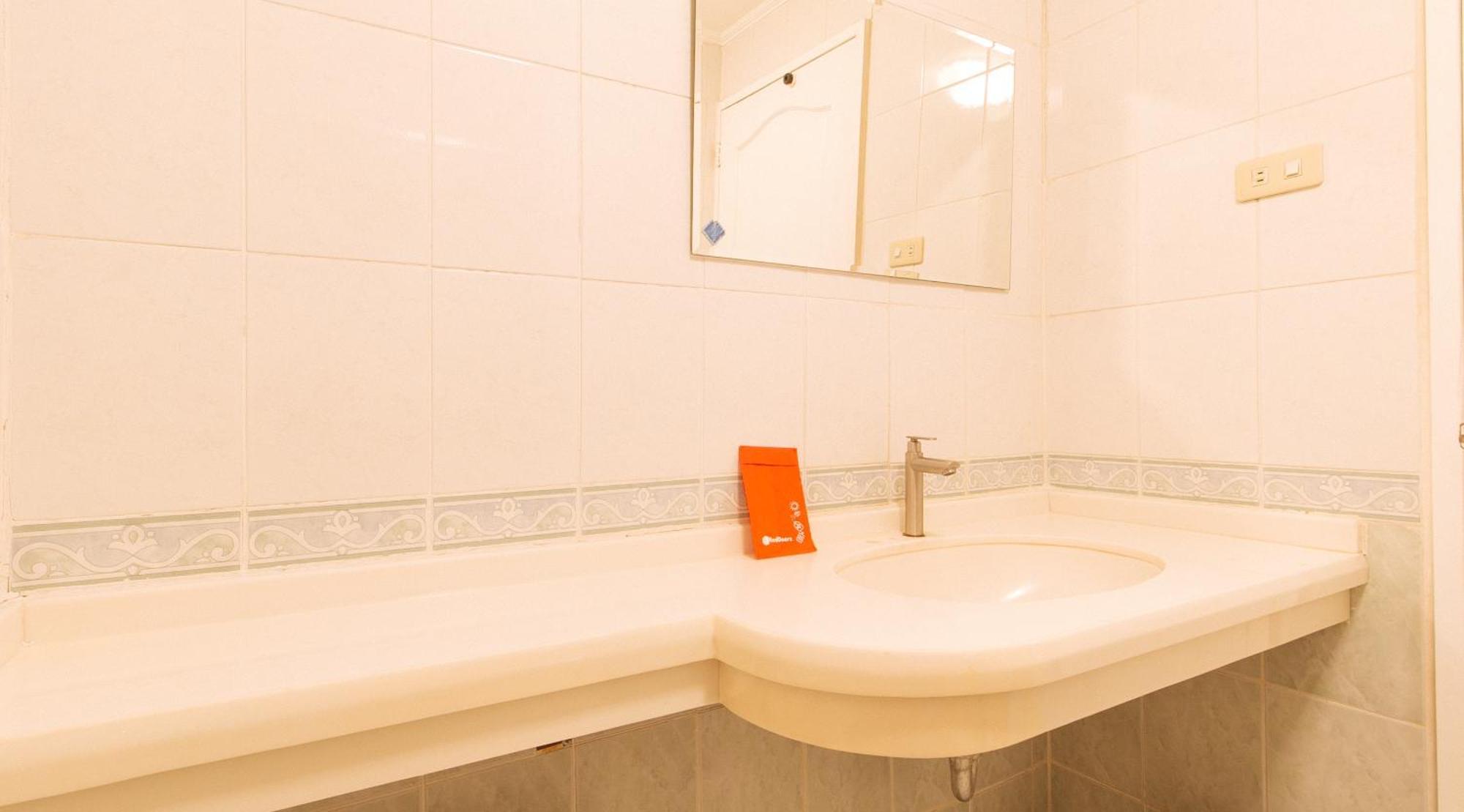 Reddoorz @ Manila Airport Hotel Paranaque City Εξωτερικό φωτογραφία